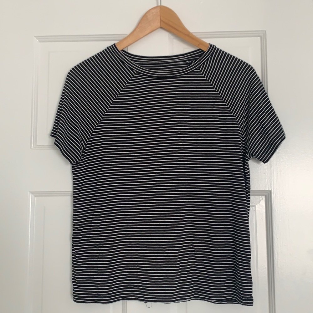 AE basic strip tee